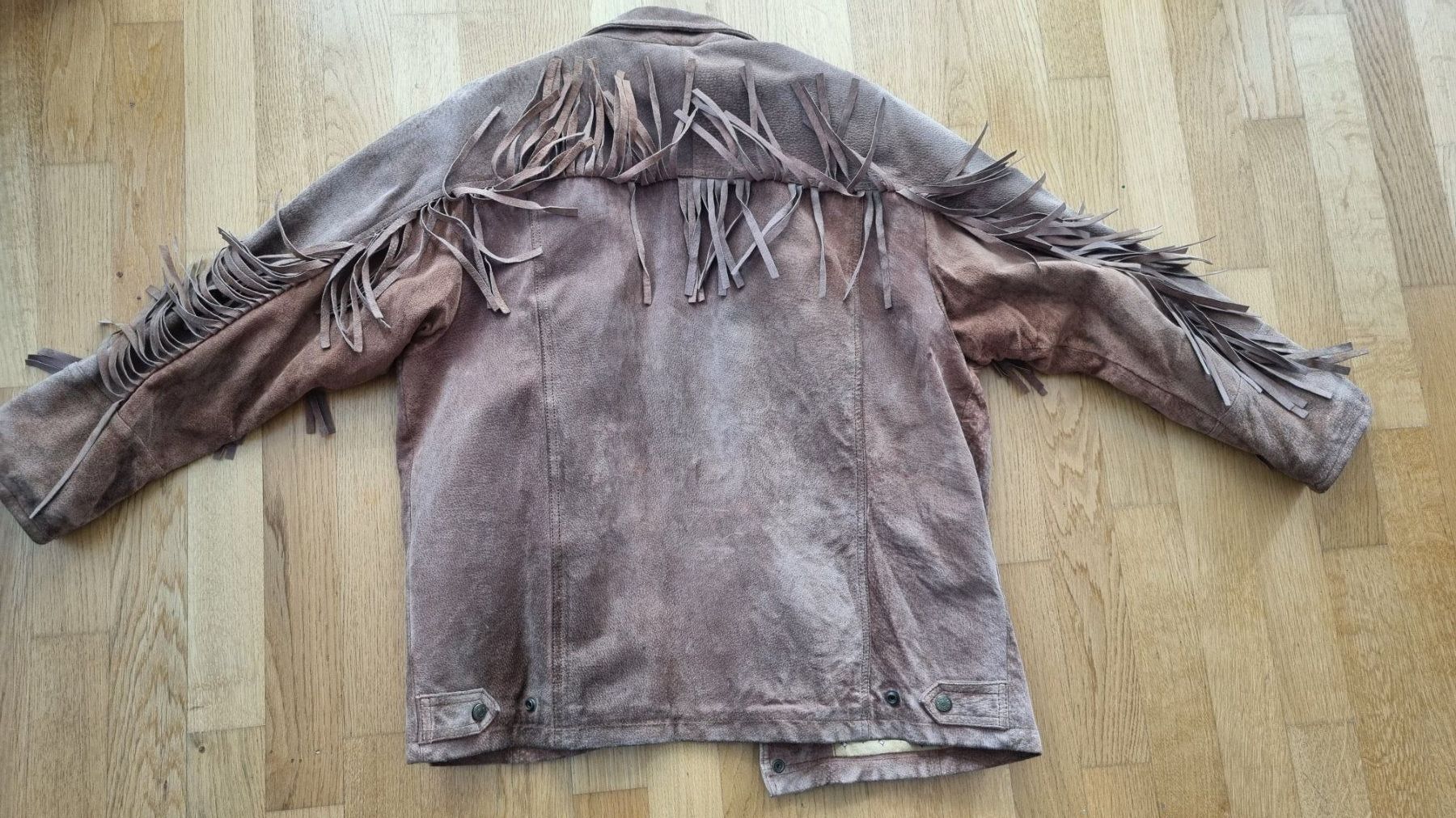 Costumes: Fransen-Lederjacke von Rocky Gr.136 Wildleder – D'occasion à Belp par MaSu39 5