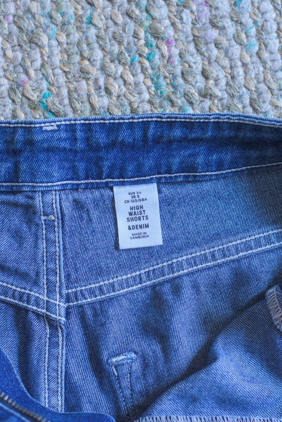 Jeans: Pantaloncini jeans – Usato da Lugano venduto da mat_5z6d 1