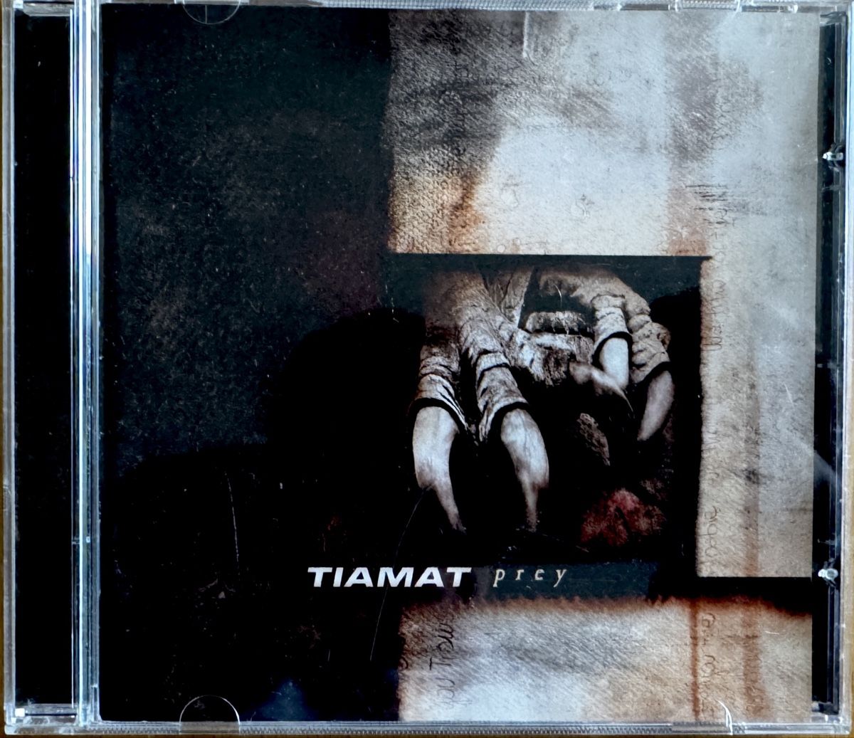 CD: CD Tiamat - Prey – Usato da Zürich venduto da tomakomai
