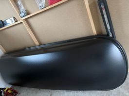 Gepäckbox und Dachträger