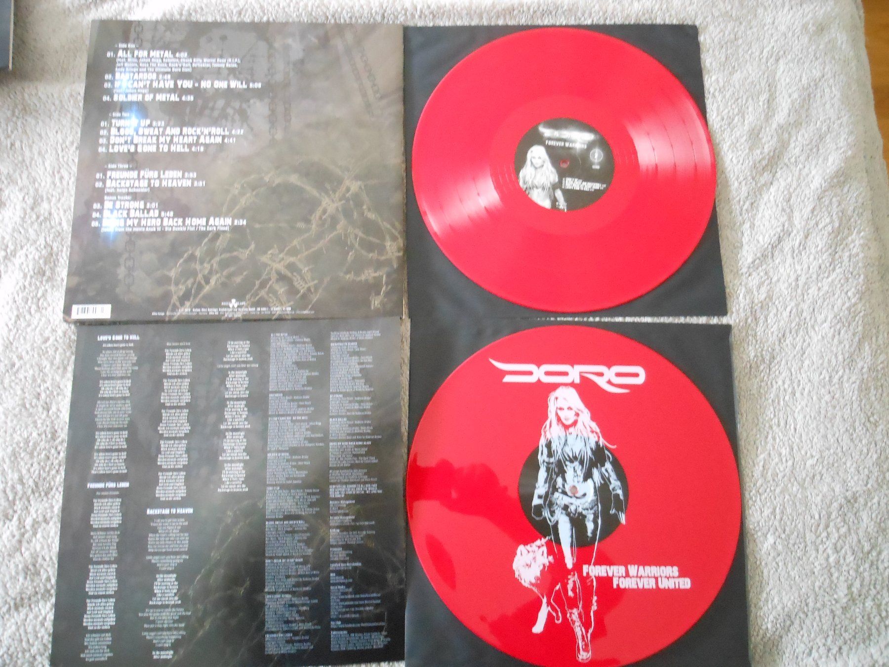 Vinyles: Doro – Forever Warriors – D'occasion à Liebefeld par type013 1