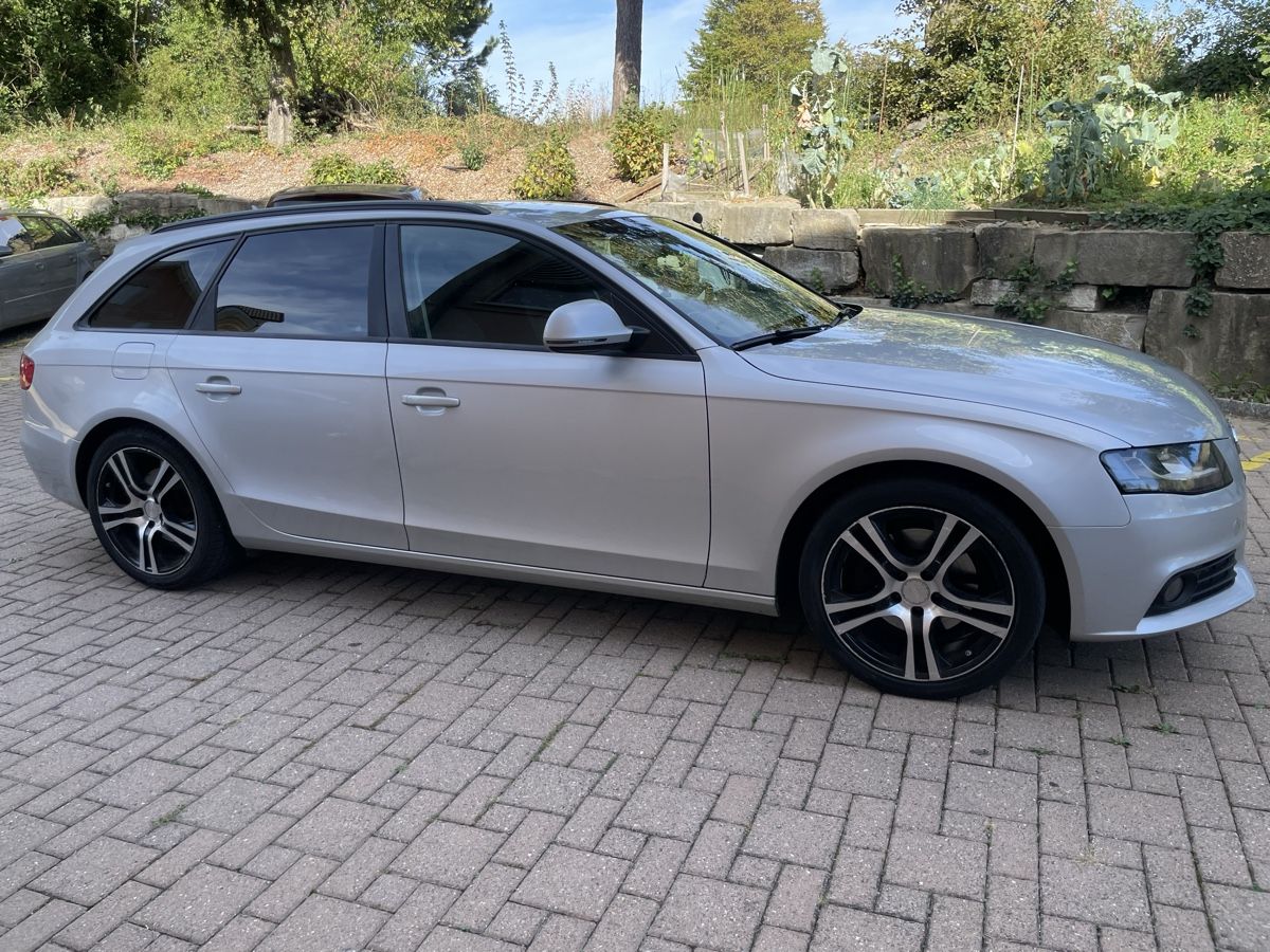 Audi Automobili: Audi A4 Avant 2.0 TFSI – Usato da Corpataux venduto da a_t_dq7j 1