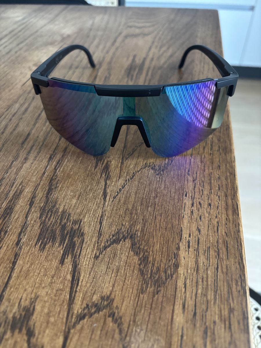 Brillen & Gläser: Sportbrille gespiegelt – Gebraucht aus Zürich von janders 1