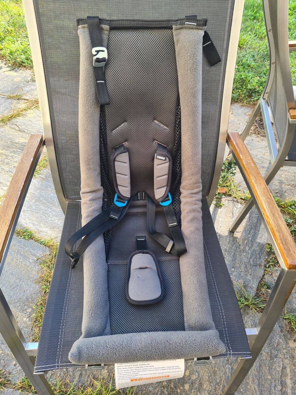 Amache: Thule Chariot Infant Sling – Usato da Riehen venduto da OracleData