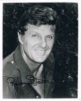Robert Stack 1919-2003 Autogramm signiert Foto 20x25cm