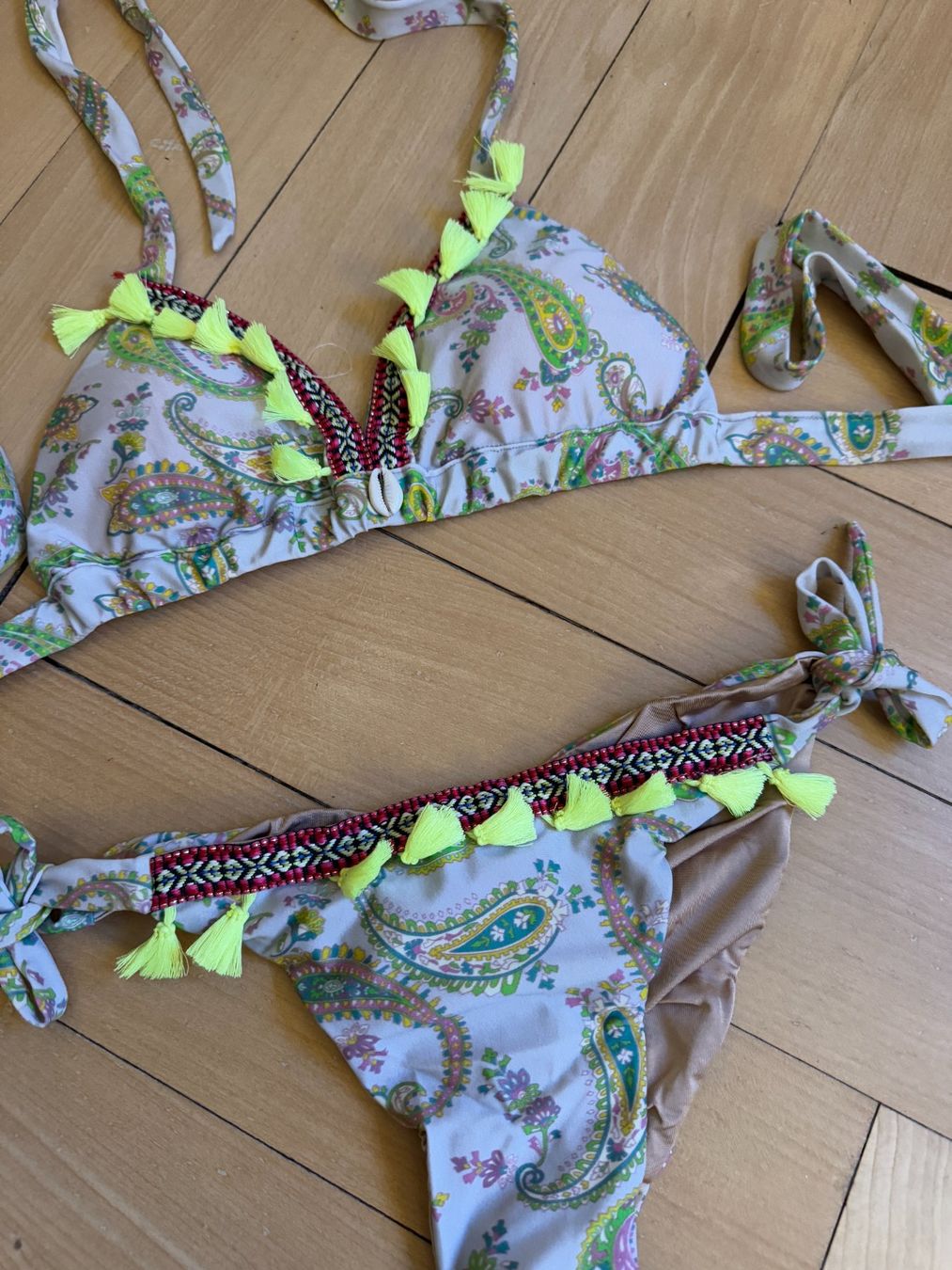 Nellykini Costumi da bagno & Bikini: NELLYKINI - Bikini bunt gemustert M – Usato da Zürich venduto da Diazaio 1