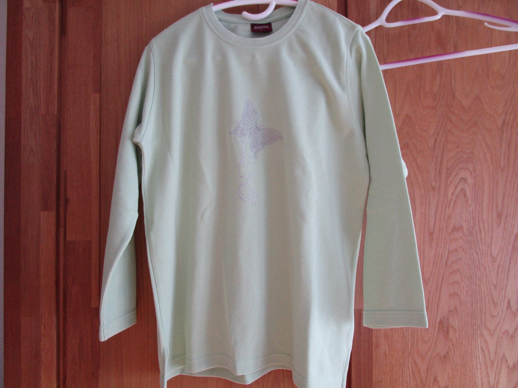 Maglioni & Felpe: Pullover für den Frühling – Usato da Birmenstorf AG venduto da Edelweiss25