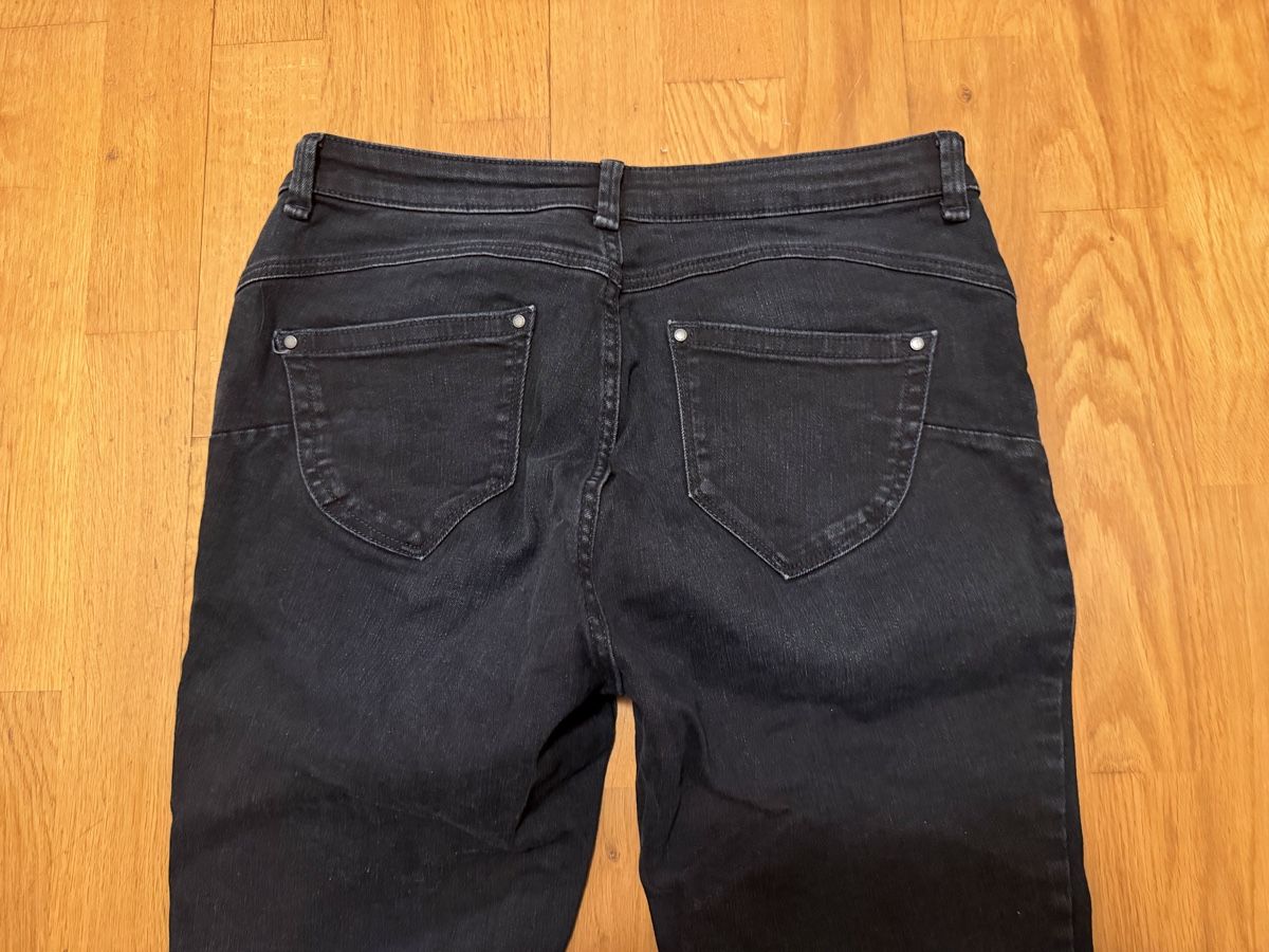 C&A Jeans: C&A Skinny Shaping Jeans, Grösse 40. – Gebraucht aus Adliswil von StephanieAnnina 2