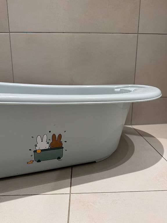Baignoires: Badewanne Baby – D'occasion à Ennetbürgen par Jvek