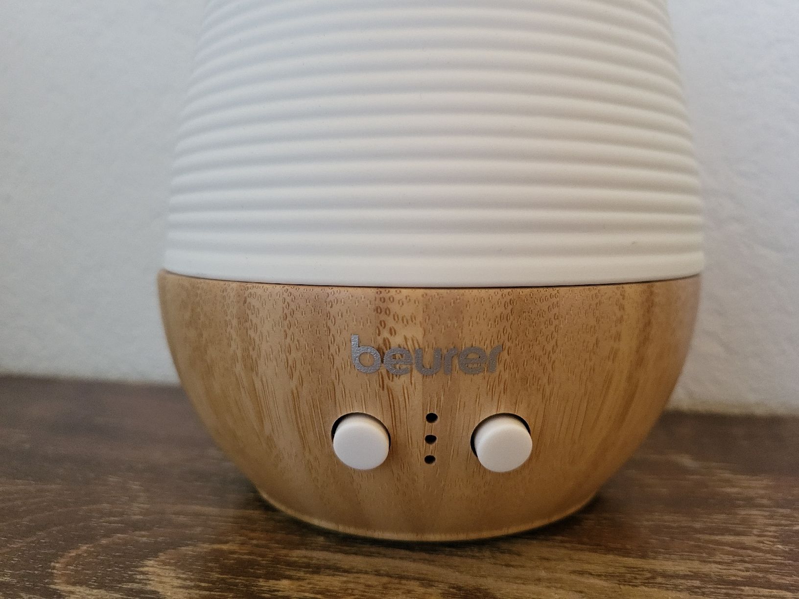 Beurer Diffusori di oli essenziali: Beurer LA 40 Aroma Diffusor / neuwertig! – Nuovo (secondo la descrizione) da Bettmeralp venduto da ra_jo_9 1