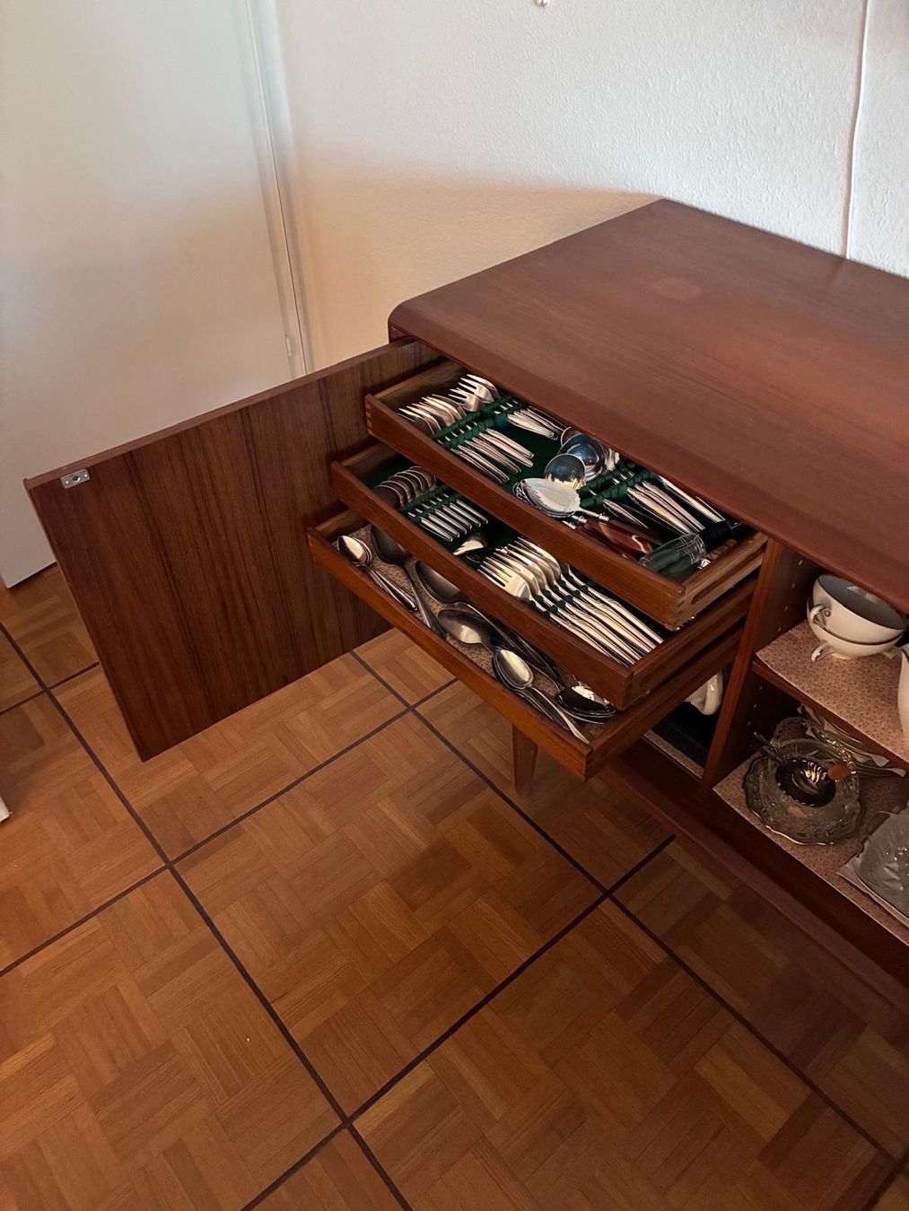 Cassettiere: Vintage - Teak Sideboard,  dänisches Design – Usato da Oberwil BL venduto da chr_ygn5 3