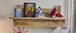 Holz-Palette-Regal ohne Inhalt!