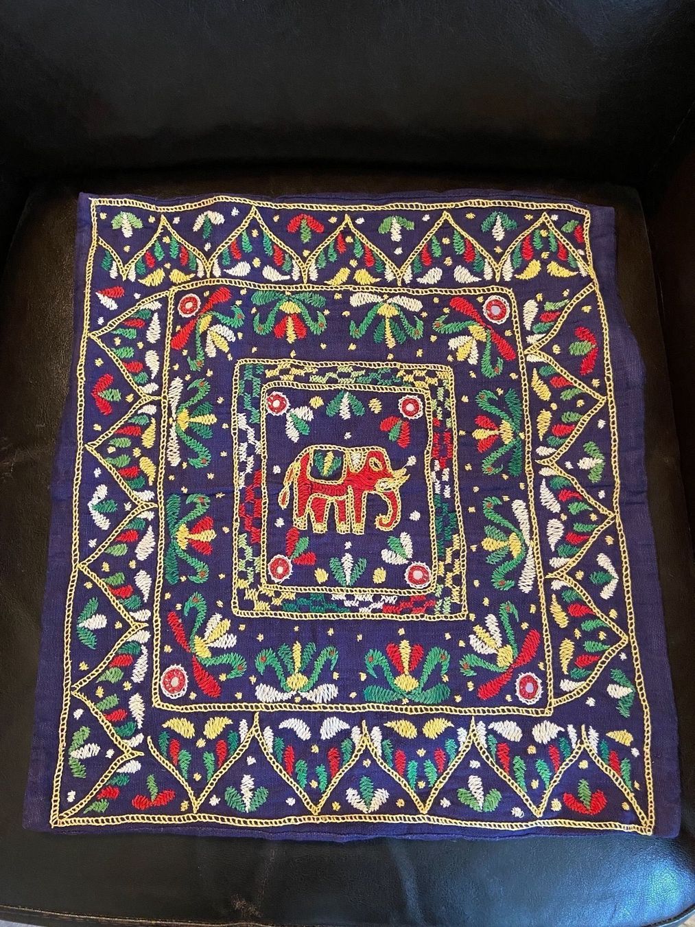 Biancheria da letto: Lot de 3 housses de coussins indiens – Usato da Veyrier venduto da Leilazizou 2