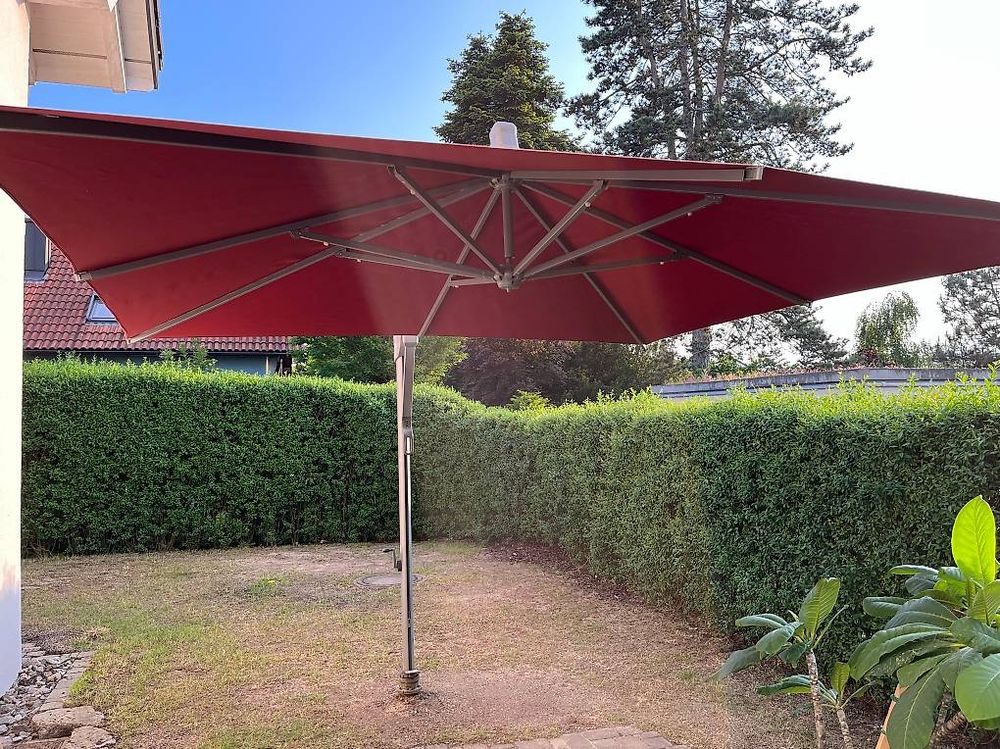 Groer Sonnenschirm Mit Bodenhulse