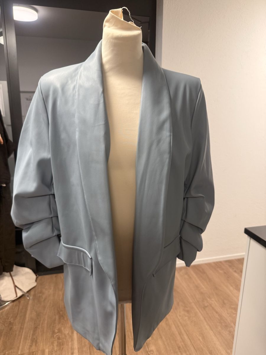 Giacche: Super trendiger Blazer Oversice – Nuovo e nell'imballaggio originale da Lengnau BE venduto da noyanomy