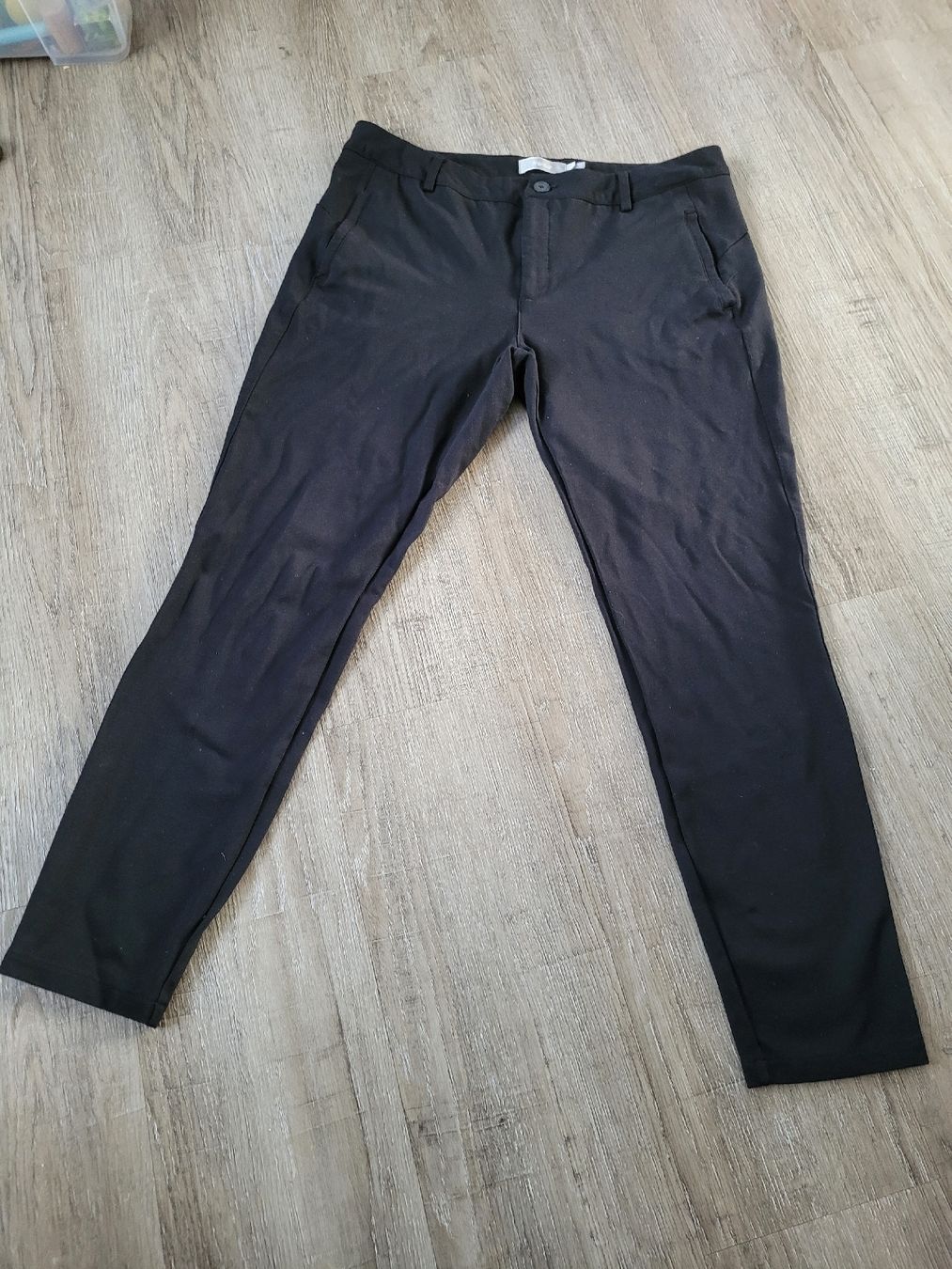Hosen: schwarze strech Stoffhose 42 – Gebraucht aus Niederbuchsiten von klengyel