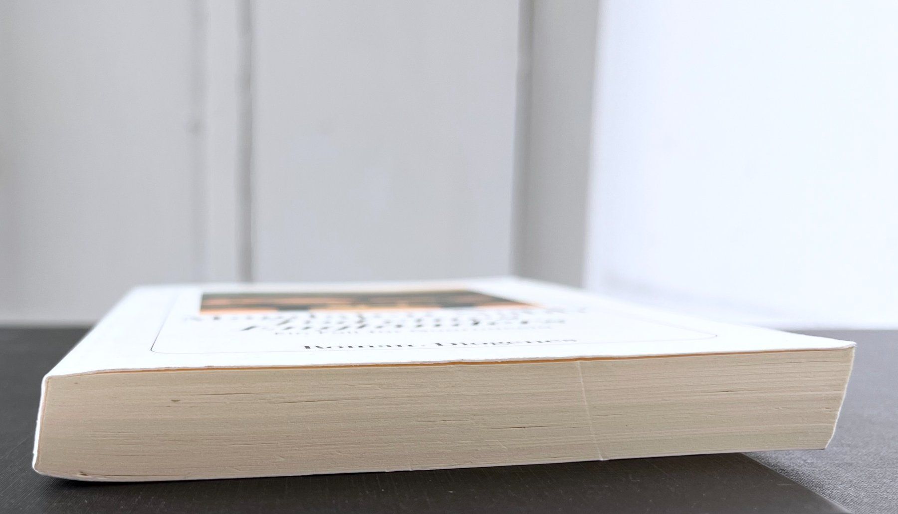 Libri: Magdalen Nabb - Tod eines Engländers – Nuovo (secondo la descrizione) da Bern venduto da frank.j.webb 3