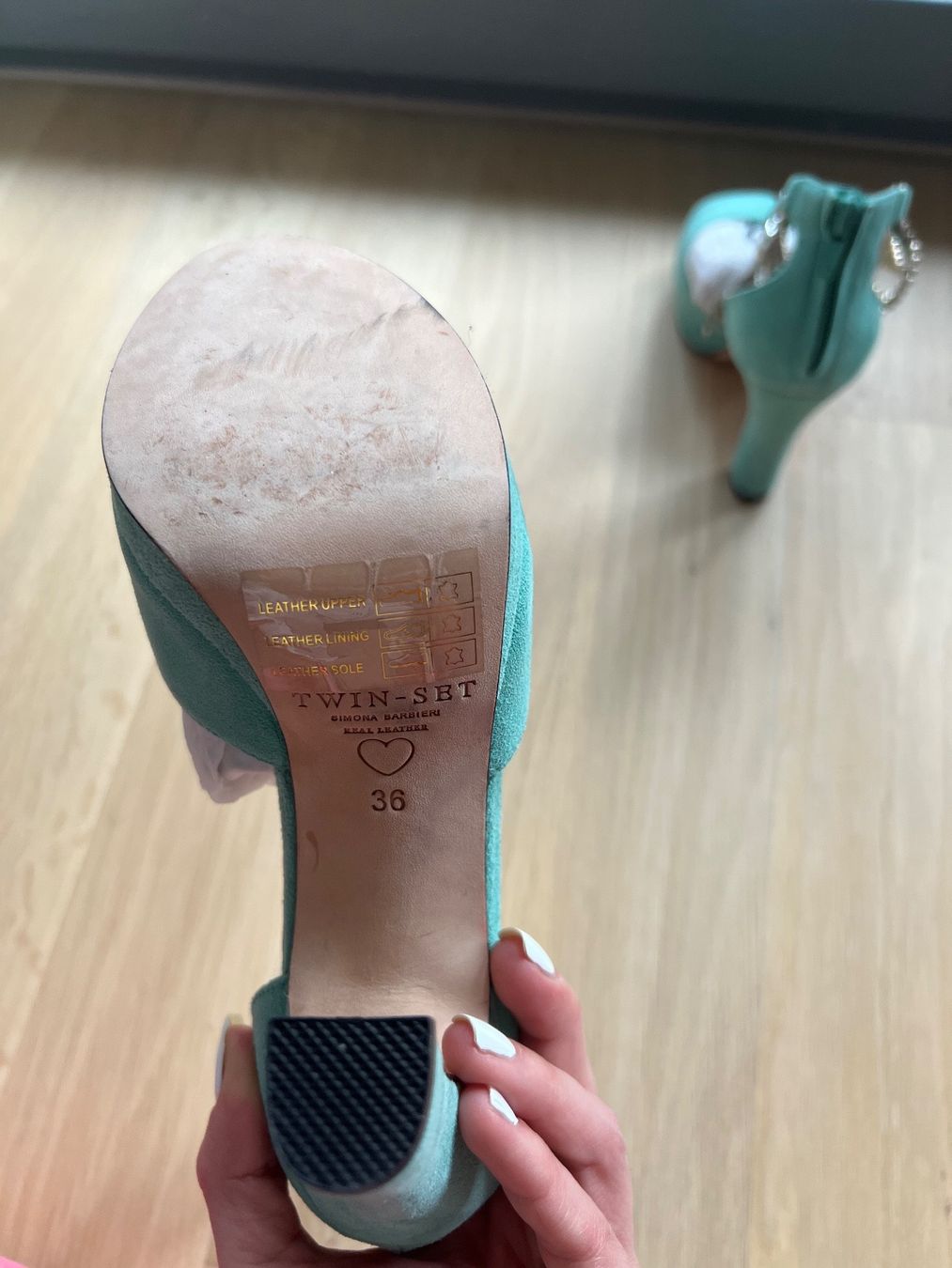 Scarpe da donna: Sandale mit Absatz – Nuovo (secondo la descrizione) da Dübendorf venduto da fadrinli 3