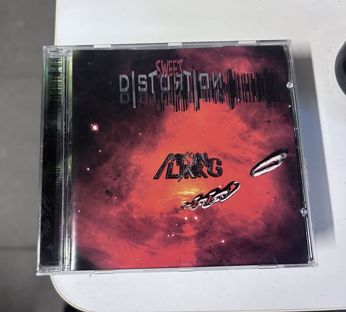 CDs: Sweet Distortion - missing link – Gebraucht aus Bellinzona von hed_d2by