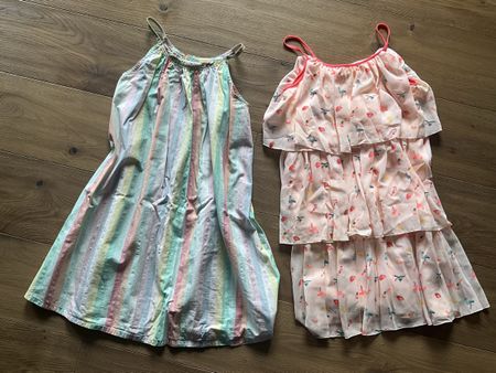 2 Sommerkleider 140