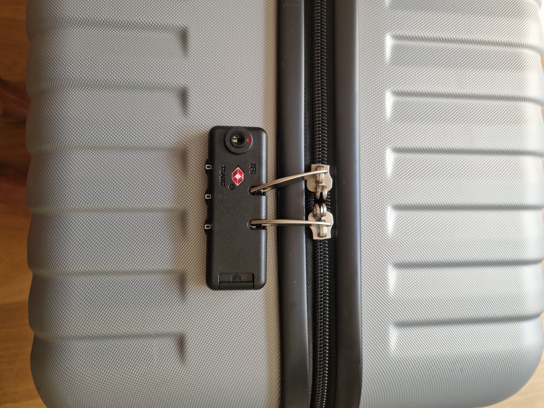Valises de voyage: Hartschalenkoffer – D'occasion à Bülach par kompetenteEnte 2