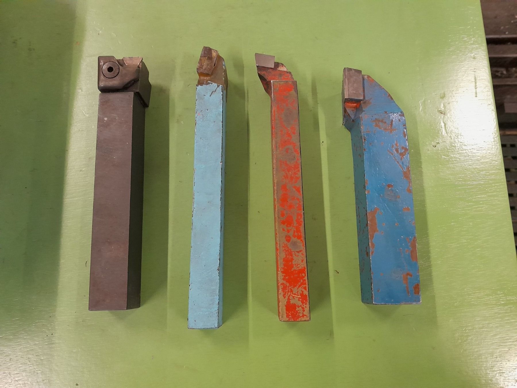 Tutti gli attrezzi: Drehstähle 32mm neu / neuwertig – Usato da Stadel venduto da Nwt 1