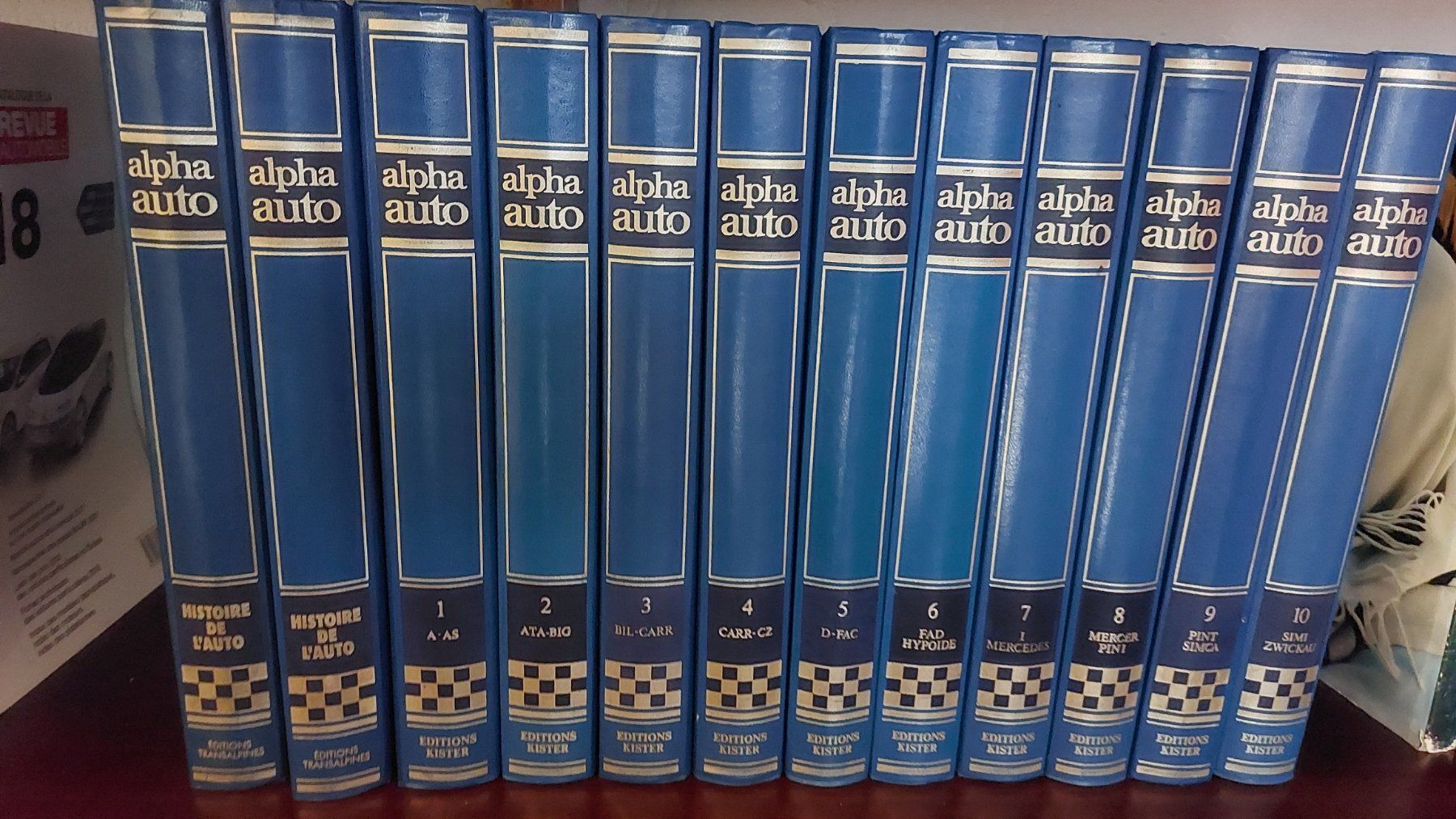 Livres: Autokataloge Alpha Auto Sammlung – D'occasion à Baar par max_vj55