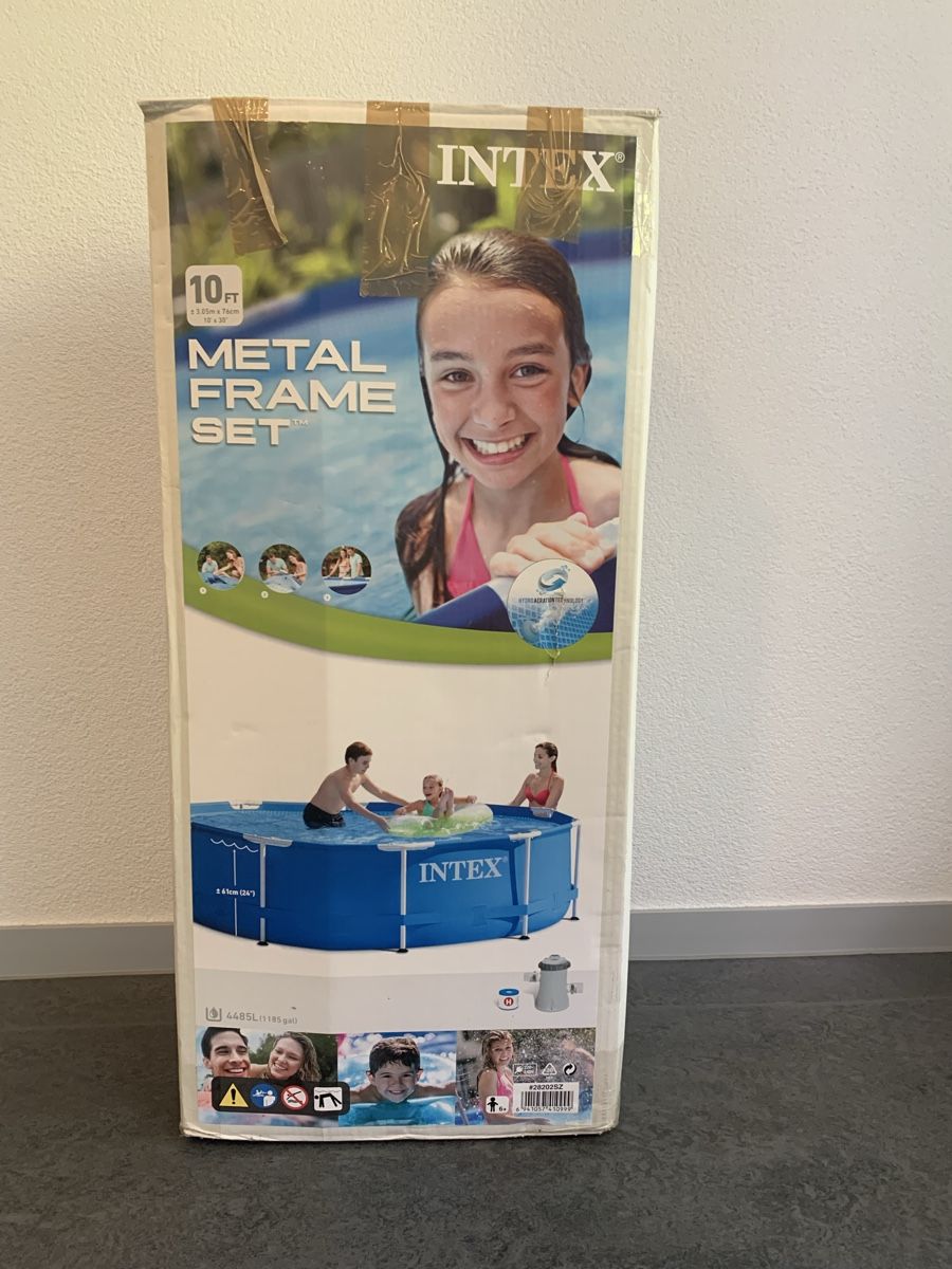 Piscine: Intex Pool Frame Set, 305 x 76cm - Badespass pur! – Usato da Schwanden GL venduto da Cicala 3