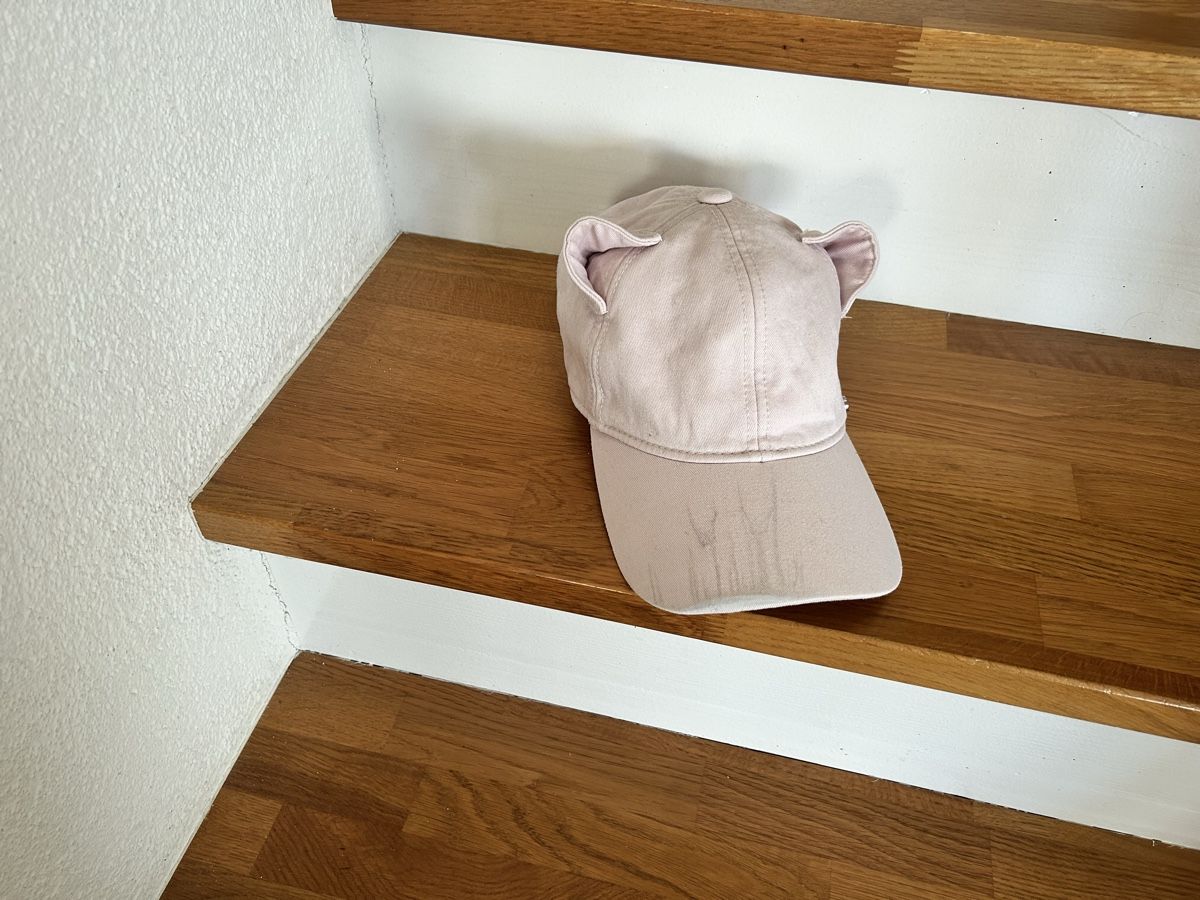 Karl Lagerfeld Altro abbigliamento per bambina: Karl Lagerfeld Cap mit Ohren rosa – Usato da Rupperswil venduto da Birke11