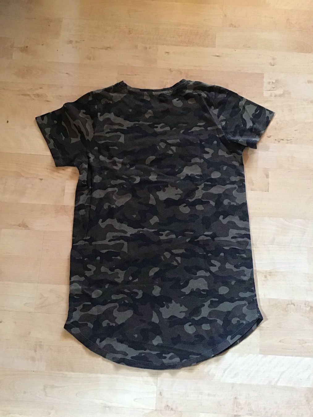 T-shirt: T-Shirt "FSBN" Gr. XS... – Usato da Uetendorf venduto da Koh0 1