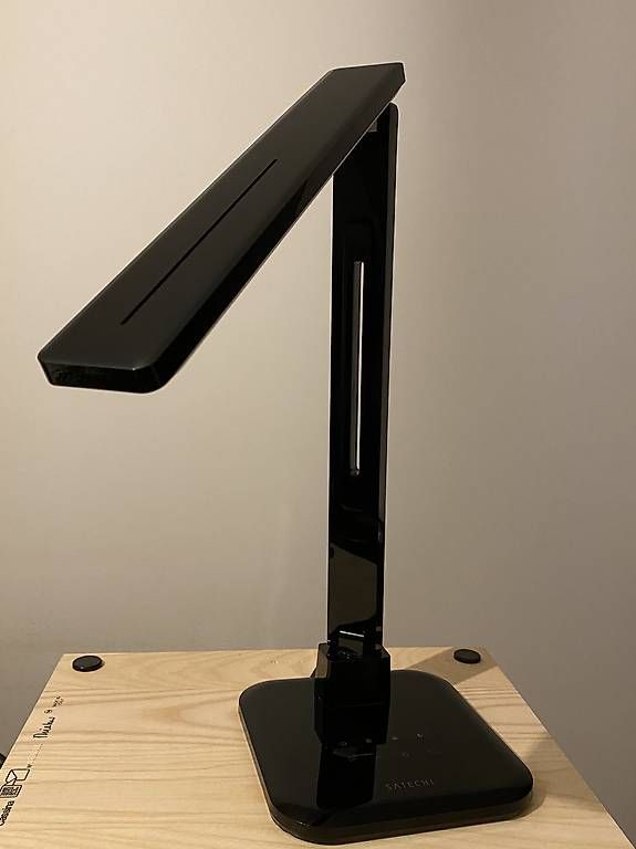 Lampes: Satechi Smart LED Desk Lamp w/ Touch Control Dimmable Light – D'occasion à Zürich par ljjud