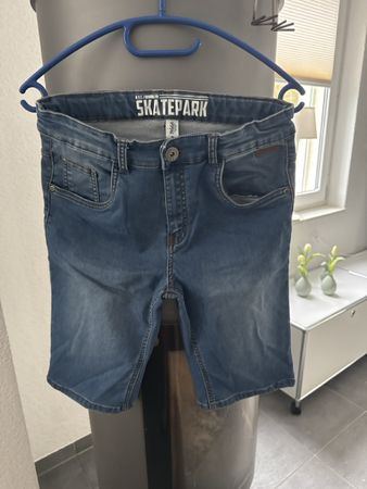 Yigga Skaterpark Jeans Shorts, Grösse 158, Top Zustand
