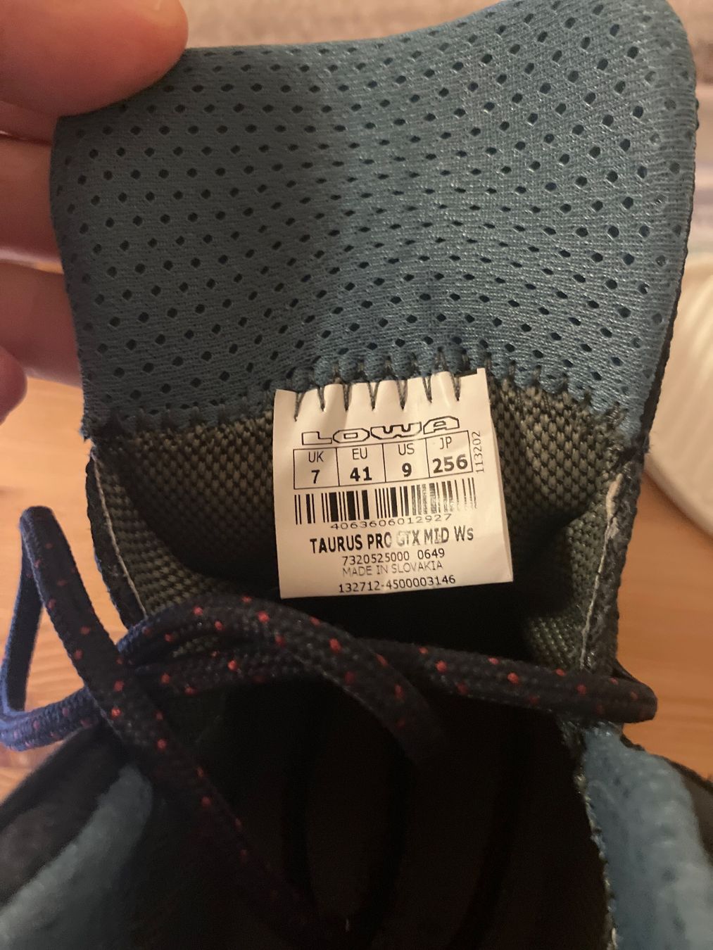 Lowa Scarpe da donna: Lowa TAURUS PRO GTX MID Ws Grösse 41 – Nuovo (secondo la descrizione) da Scharnachtal venduto da als_py8g 1