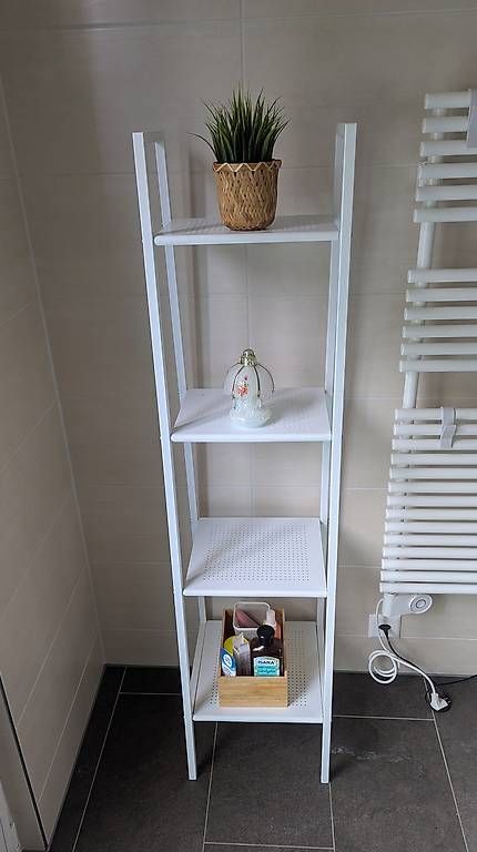 Scaffali: Standregal weiss – Usato da Altdorf UR venduto da Walhalla59
