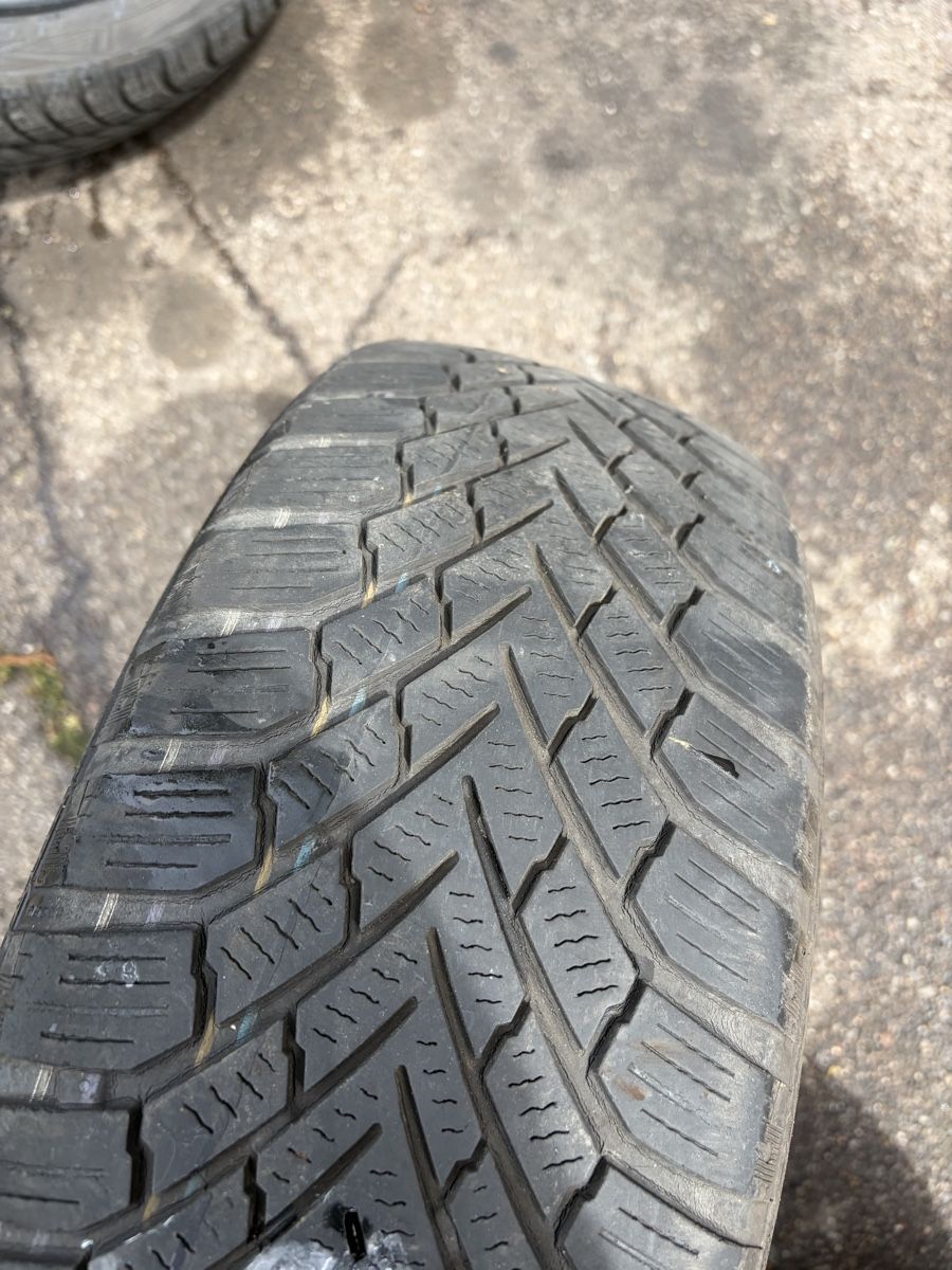 Pneumatici & Ruote complete: 185/55r15 Winterreifen – Usato da Wettingen venduto da Nici1932 5