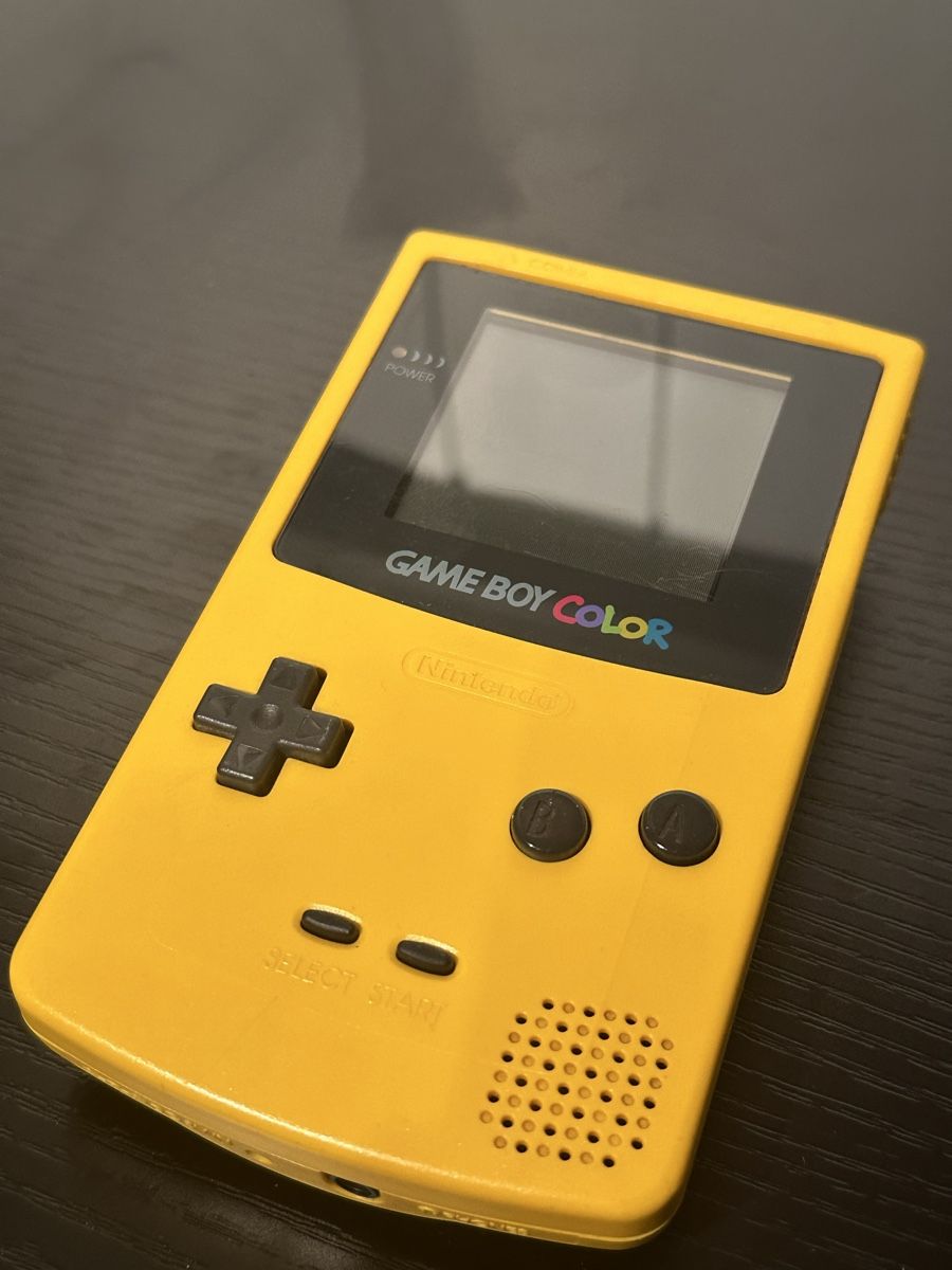 Nintendo Console: NITENDO COLOR GELB – Usato da Unterstammheim venduto da Robin059 5