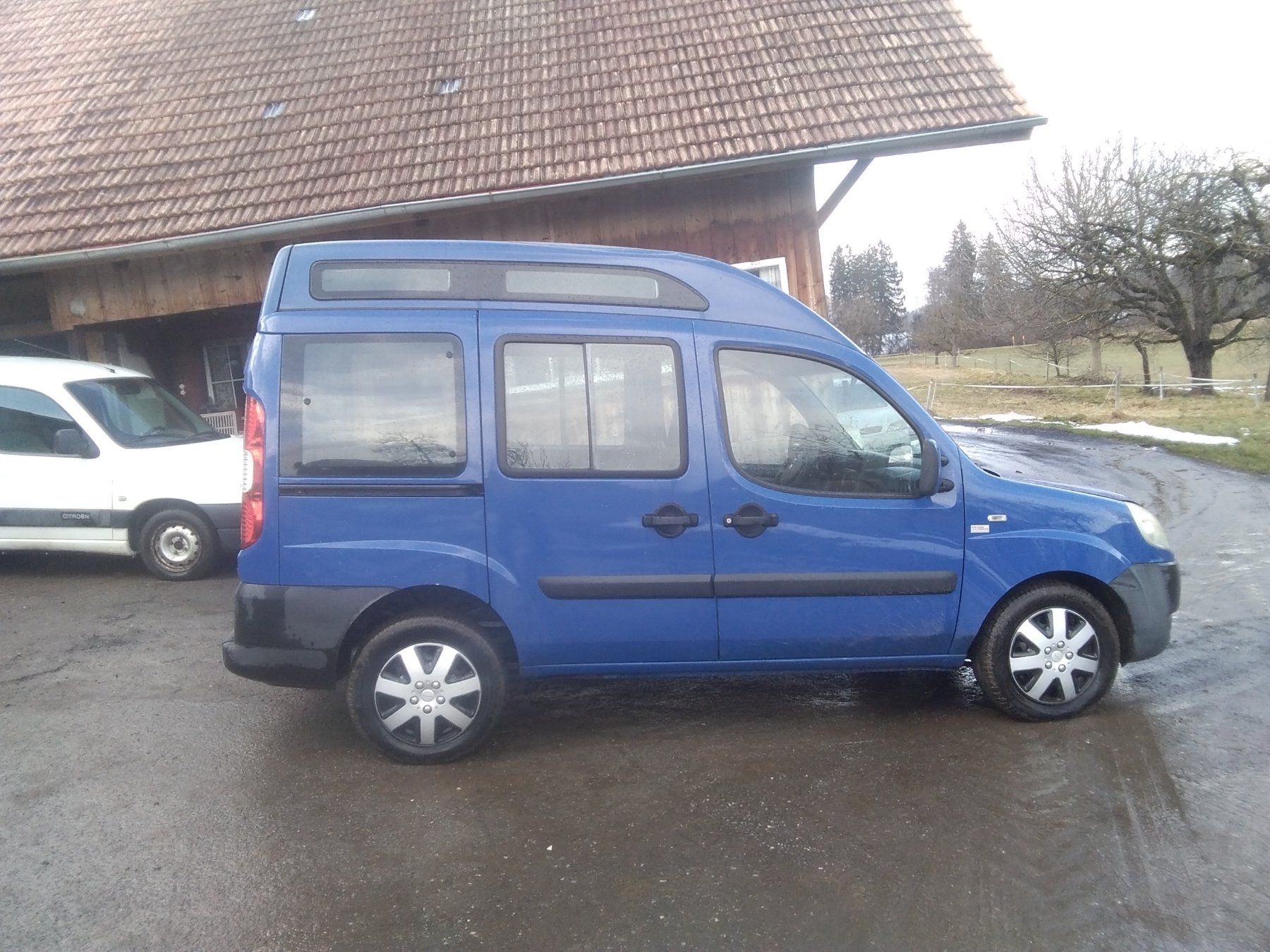 Fiat Automobili: Fiat Doblo Hochdach – Usato da amsoldingen venduto da eschne53 1