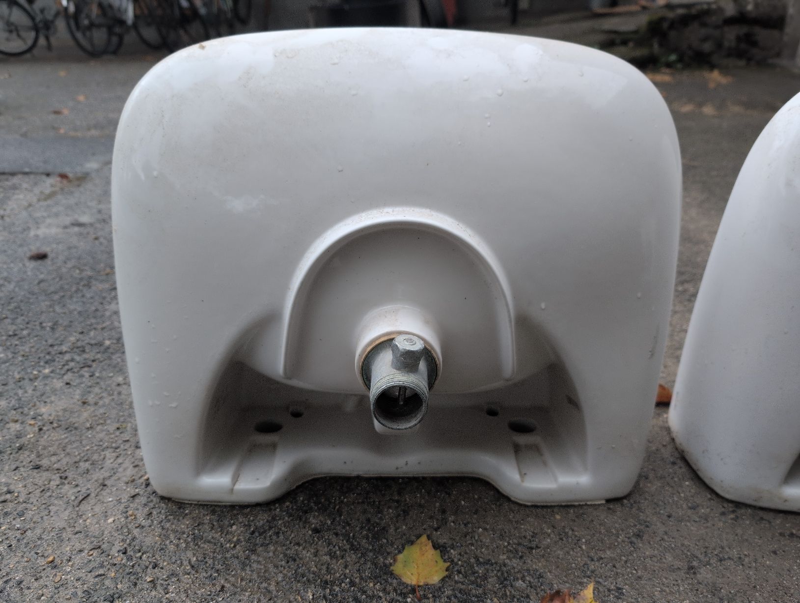 Laufen Spülbecken & Waschbecken: Lavabo Laufen  – Gebraucht aus Lanzenhäusern von Parabits 2