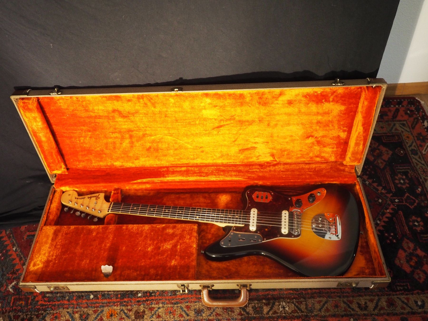 Fender Strumenti musicali: Fender Jaguar 1962 (slabboard) – Usato da Diepoldsau venduto da Sevaebe 1