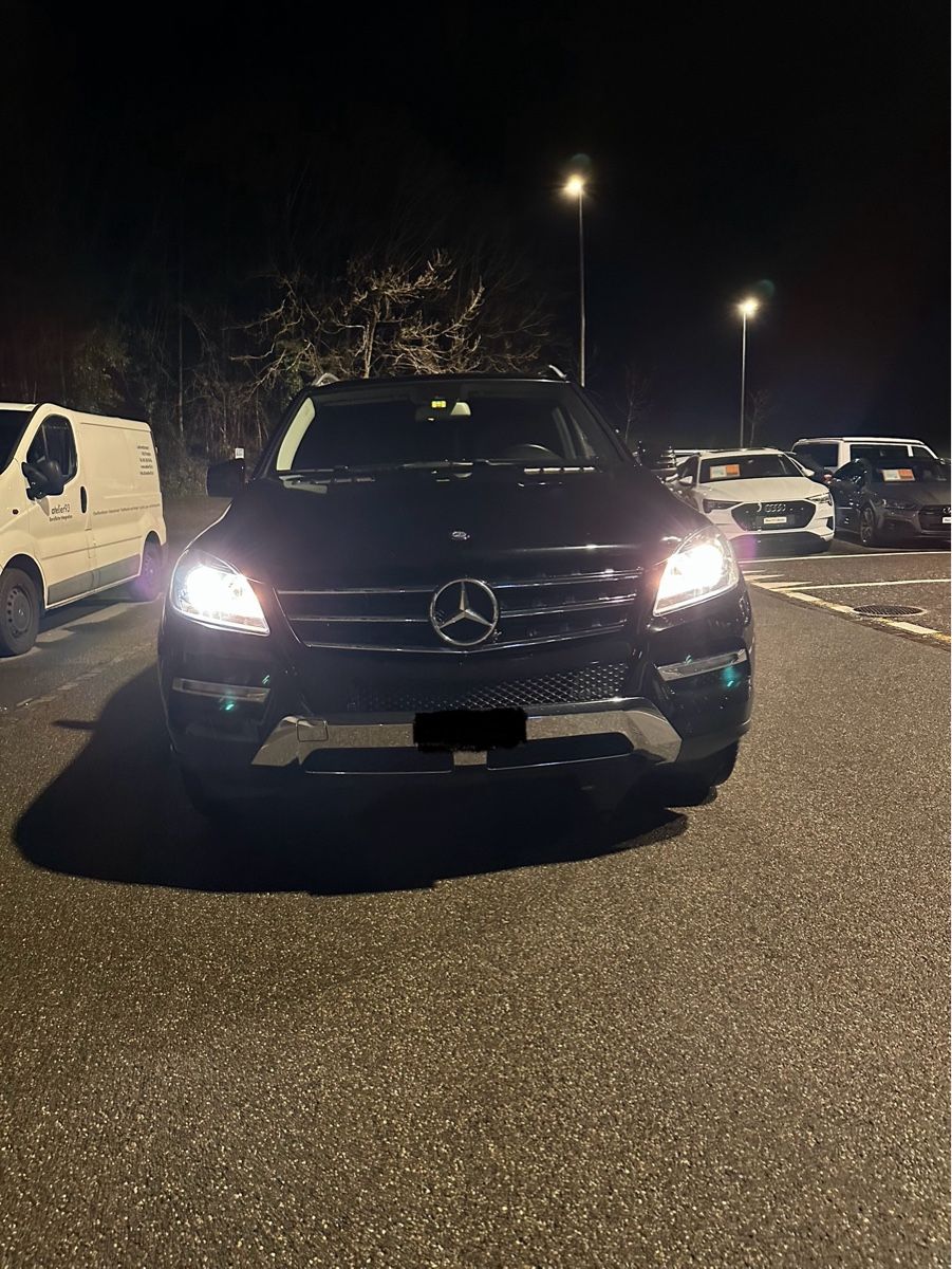 Mercedes-Benz Autos: Mercedes Benz ML 250 BlueTEC – Gebraucht aus Pratteln von Rare-Shop