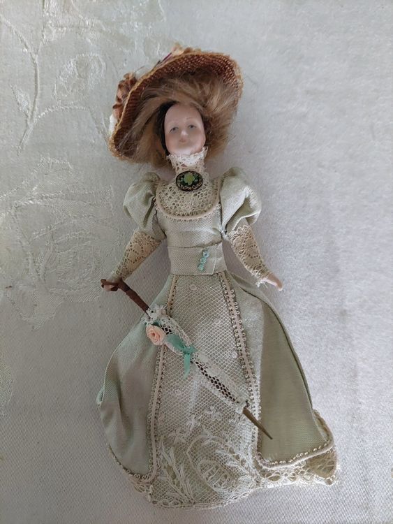 Melody Jane Puppenhaus Brautfigur Aus Porzellan – Mit Ringletts, 1:12 Maßstab – Ca. 15 Cm Hoch