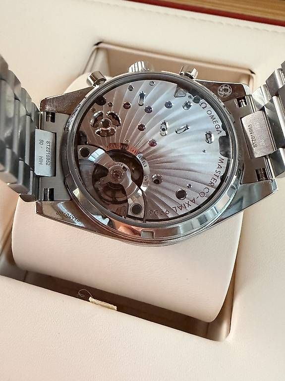 Omega Uhren: Omega Speedmaster 57 Grün – Gebraucht aus Zürich von timeio-swapwatch 9