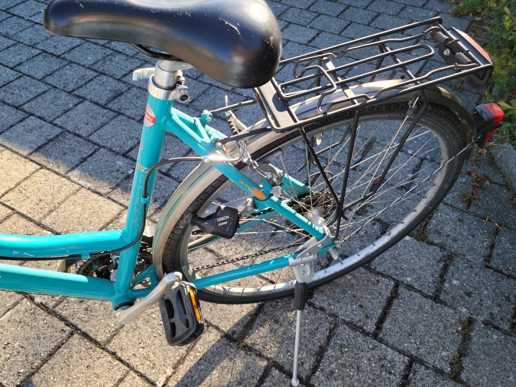 Biciclette: Damenfahrrad, alt, robust – Usato da Meggen venduto da Himmel10 1