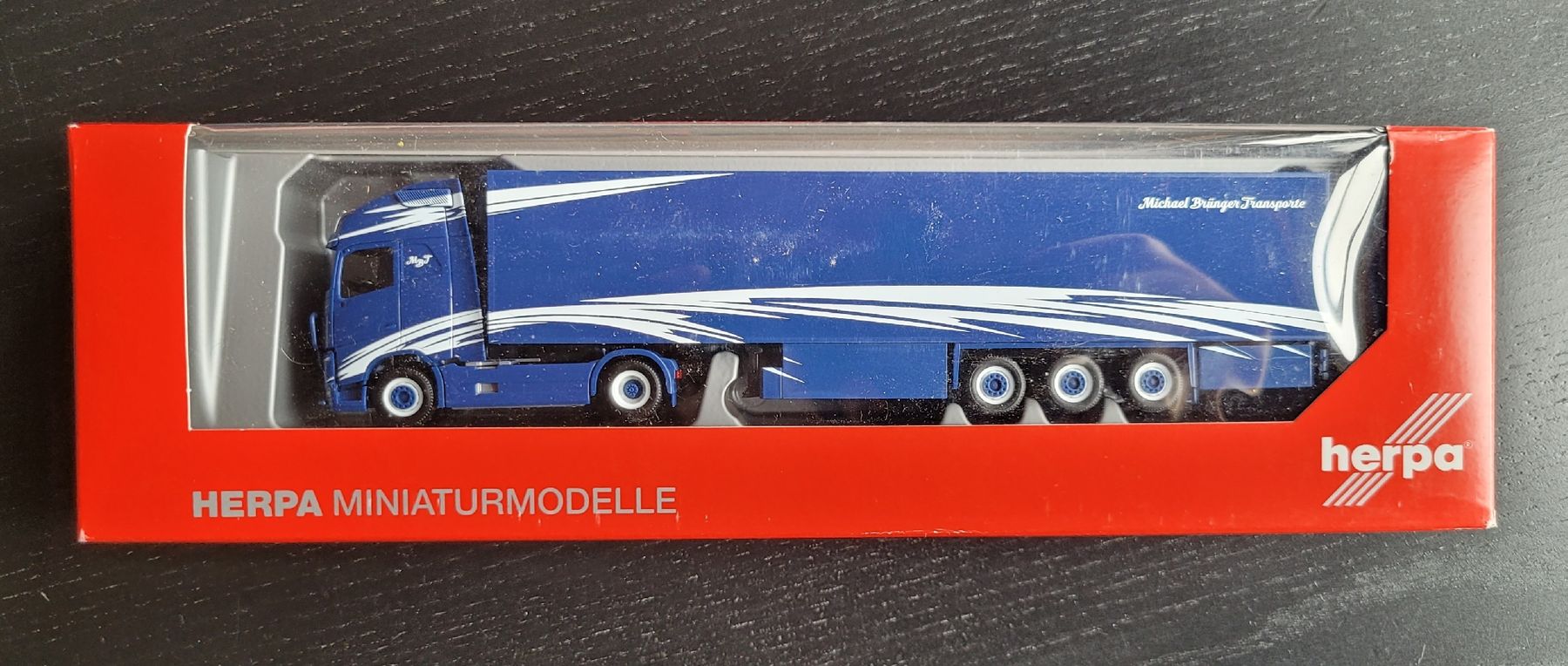 Herpa Modellbausätze & Standmodelle: Herpa LKW's 1:87 – Gebraucht aus Hettiswil von kuese85 2
