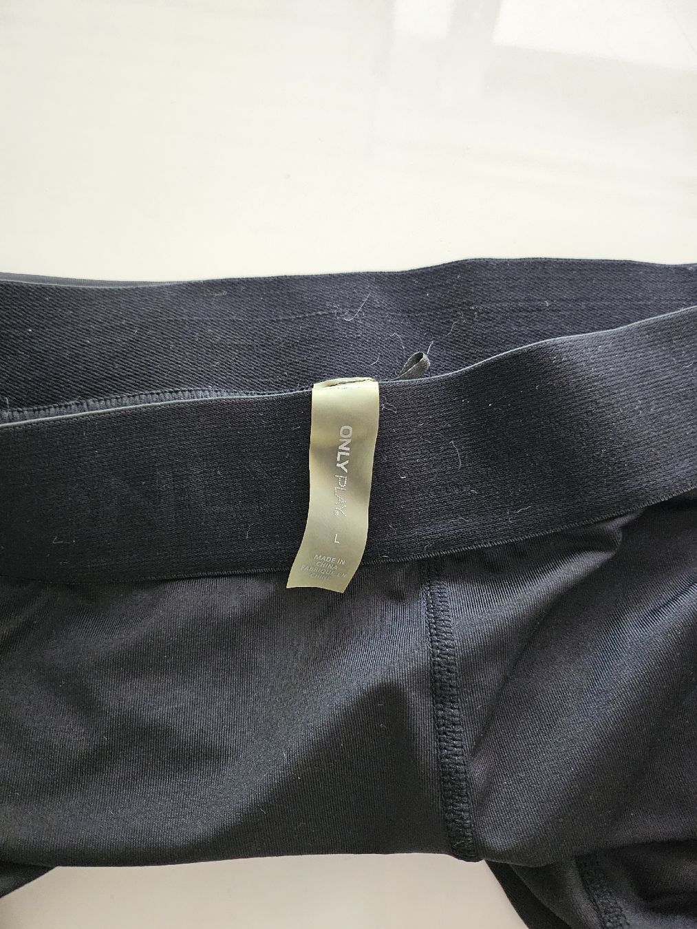 Leggings: leggings – Usato da Dietlikon venduto da mic_z7ly 1