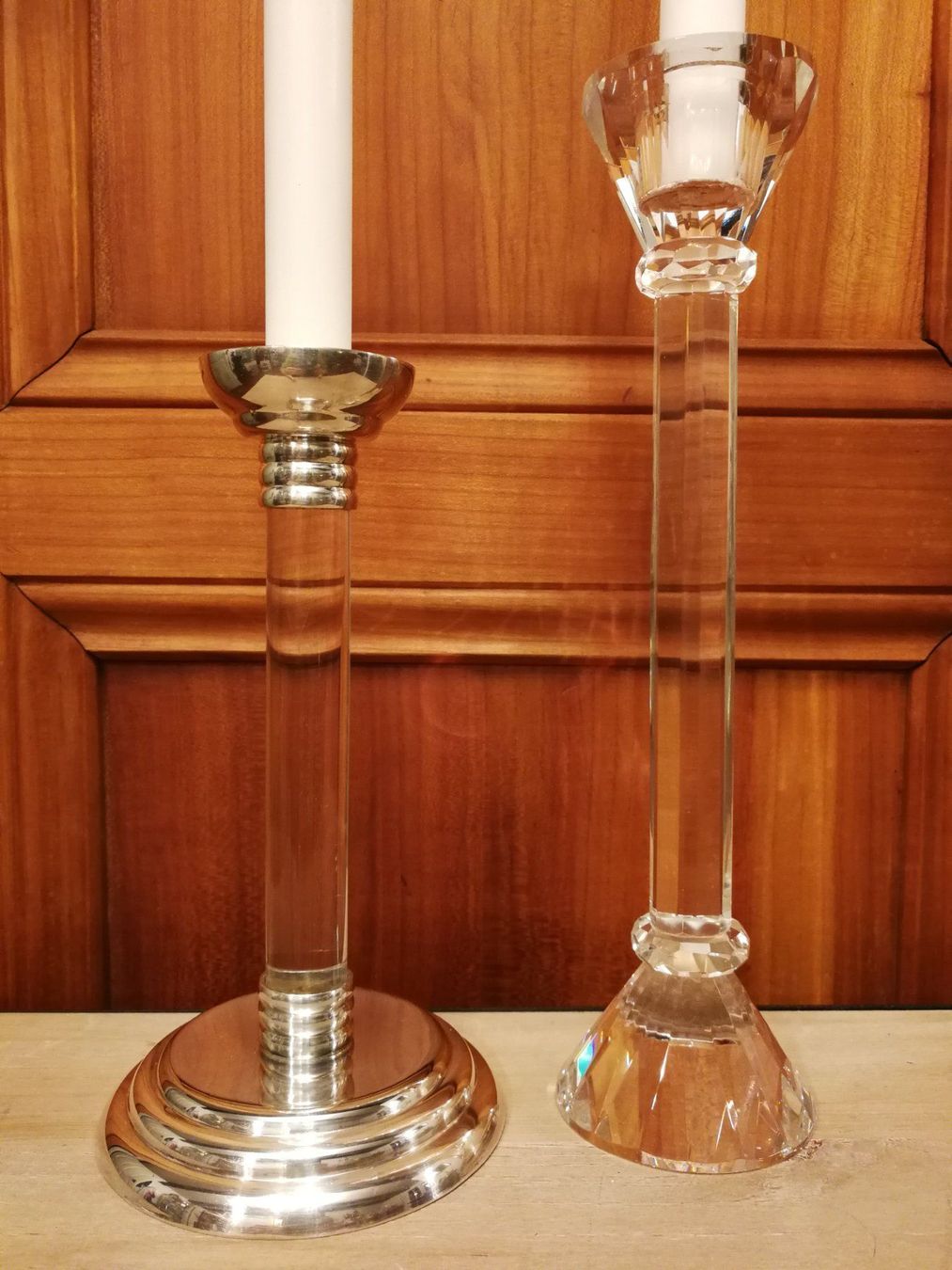 Portacandele: Kerzenständer versilbert und Glas 2 Stück mit Kerzen – Usato da Wagenhausen venduto da Simbad 1