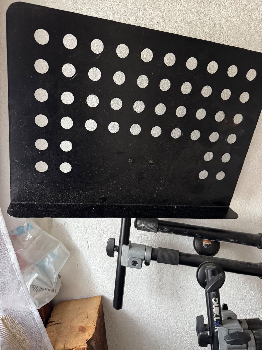 Strumenti musicali: QUIKL Doppel Keboard Ständer mit Noten Ständer – Usato da Grabs venduto da mayram27