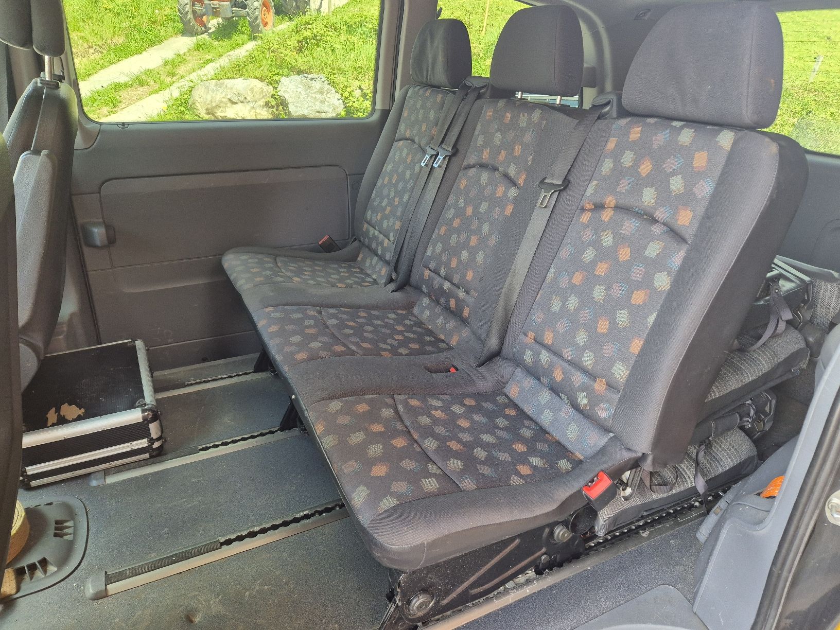 Mercedes-Benz Autos: Mercedes Vito – Défectueux à Heimisbach par  3