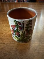 Blumentopf Keramik handbemalt mit Blumen und Schmetterlin...