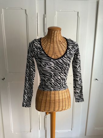 STRADIVARIUS - Zebra Langarmshirt XS